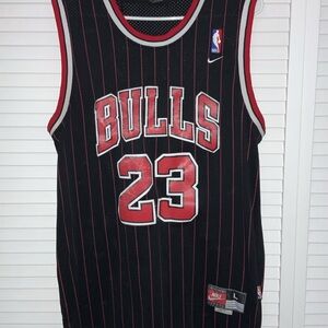Vintage nike Chicago bulls Michael Jordan jersey size large